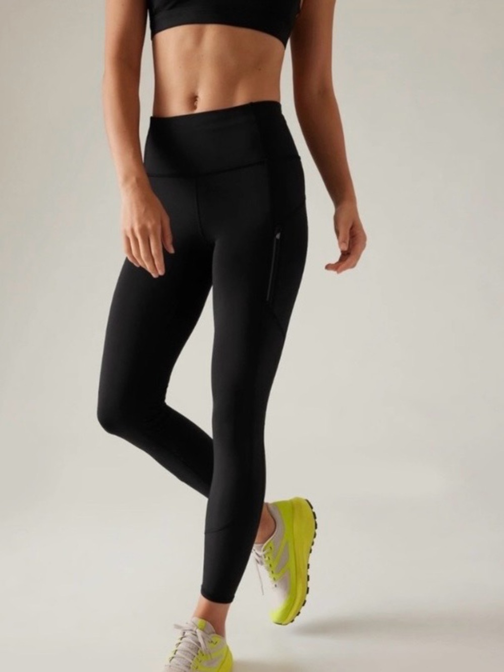 Athleta Rainier High Rise Fleece Lined Leggings, size Small, Black